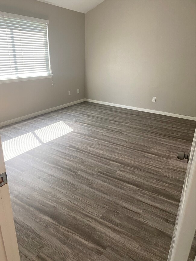 Building Photo - 7519 San Benito Dr