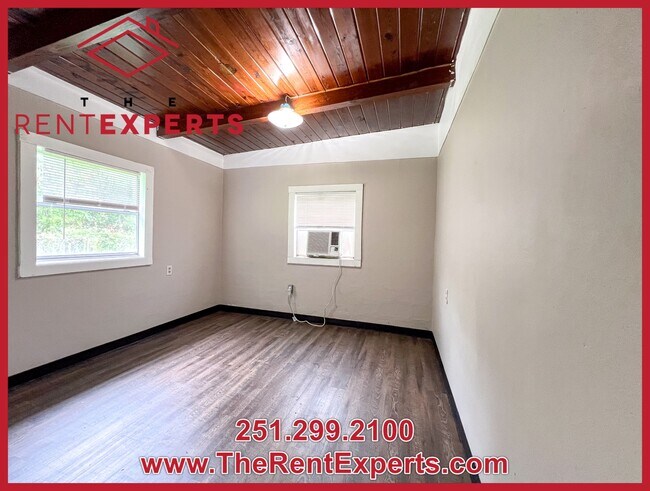 Building Photo - 226 Hildersheim Dr