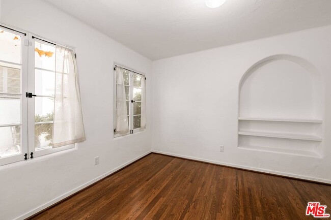 Building Photo - 1539 Ensley Ave