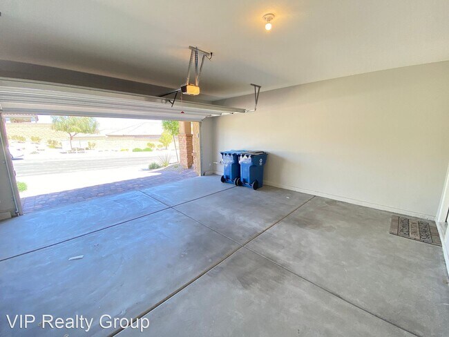 Building Photo - 3 br, 2 bath House - 10199 Knotty Skye Ave