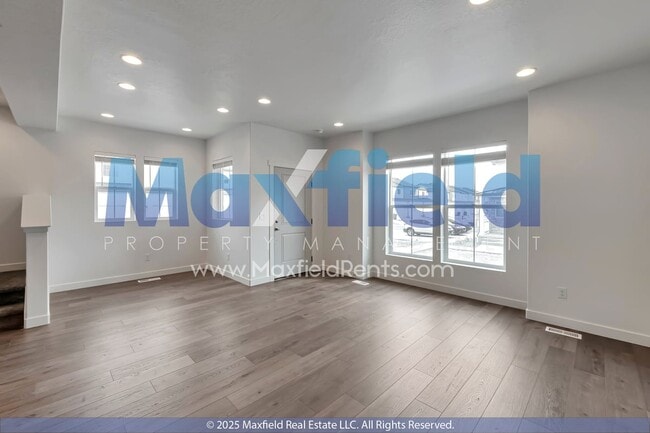 Building Photo - Modern Charm in Lehi 3BD 2.5BTH 2GAR