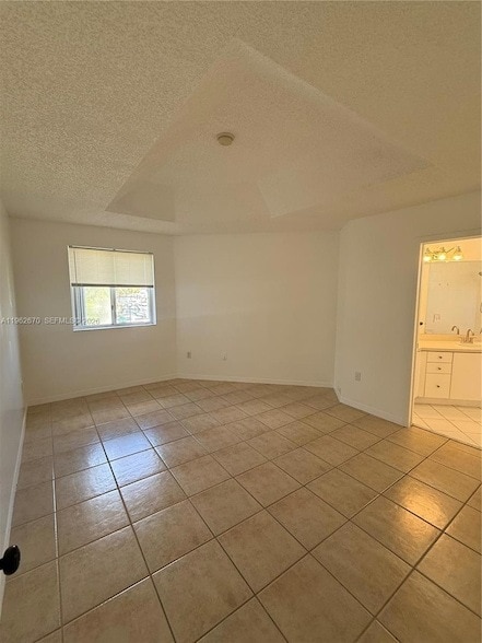 Building Photo - 2244 SE 26th Ln