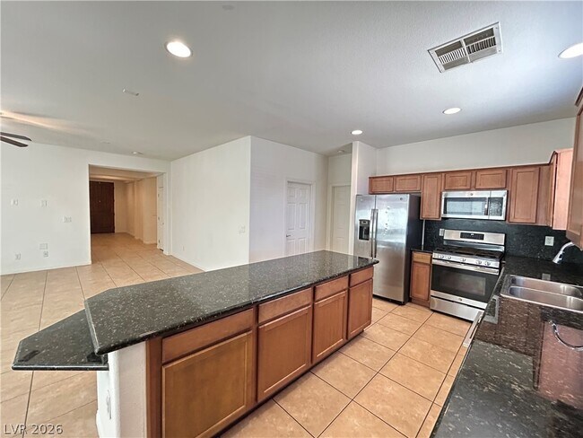 Building Photo - 1030 Via Nandina Pl