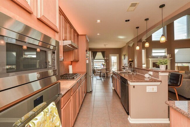 Building Photo - 3603 Quail Springs Ln