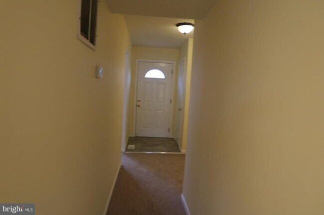 Building Photo - 3514 Cranmer Mews