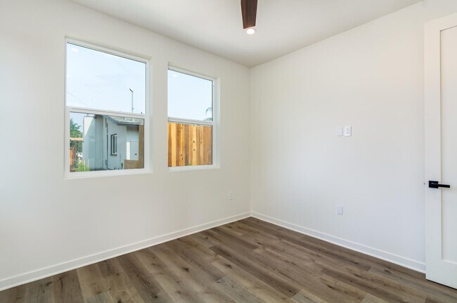 Building Photo - 6402 Kenwater Pl