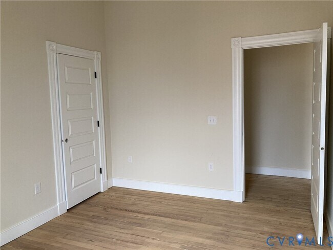 Building Photo - 618 N 25th St