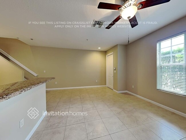 Building Photo - 206 SW 7th Ct