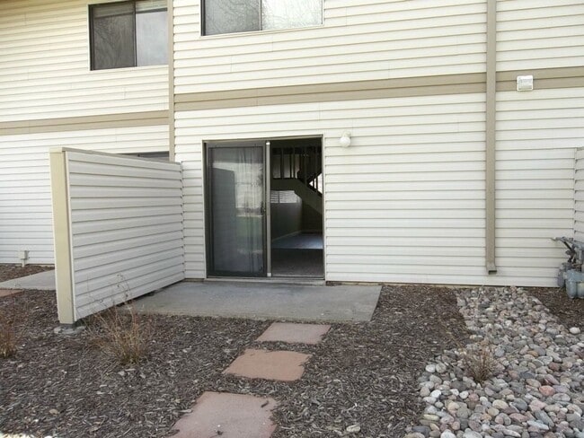 Building Photo - Bright & Airy Condo Near CSU and Bike Paths
