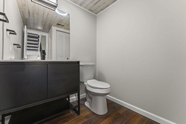 Building Photo - 7309 Cardigan Cir