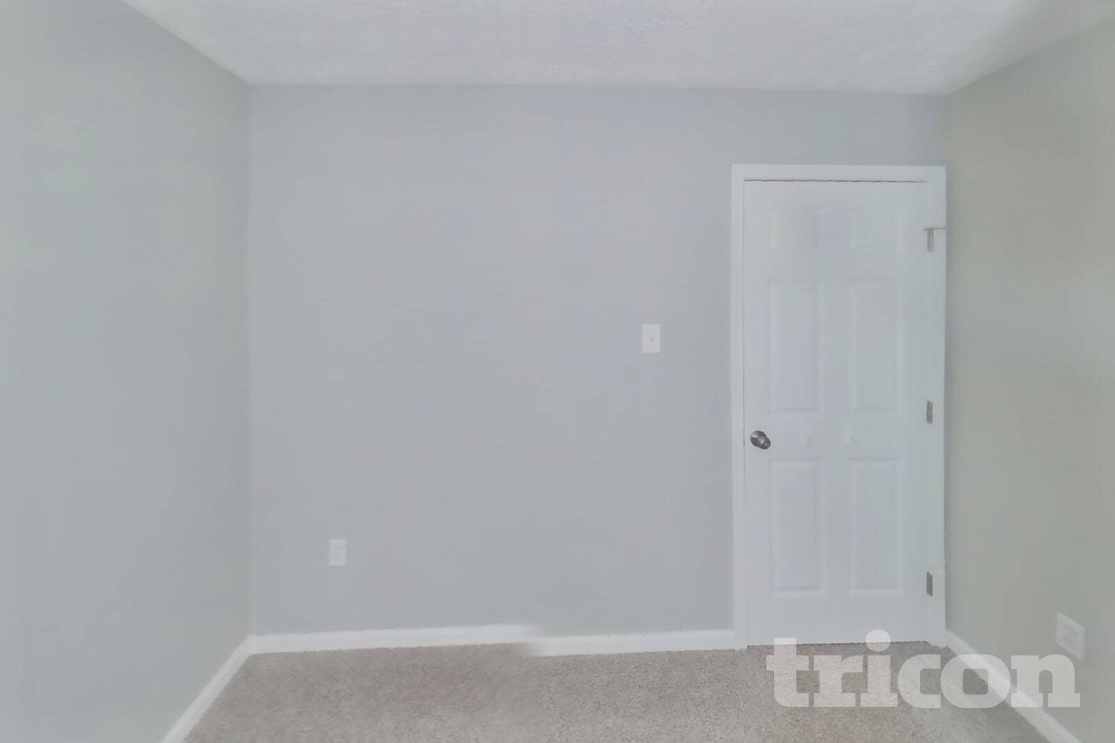 Building Photo - 9845 Bayline Cir