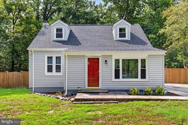 Building Photo - 14925 Schall Rd