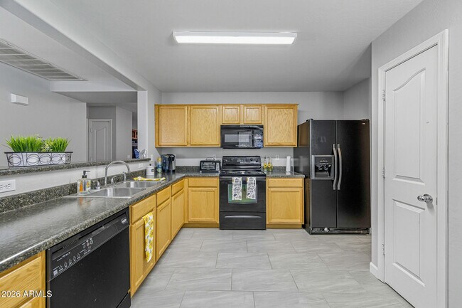 Building Photo - 45023 Miramar Rd