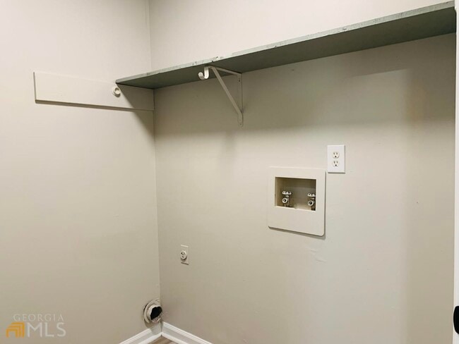 Building Photo - 802 Bedford Bay Trail