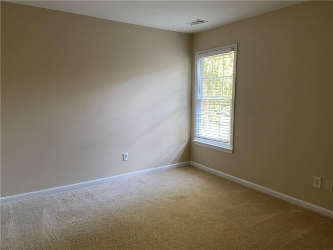 Building Photo - 3548 Montwood Ct