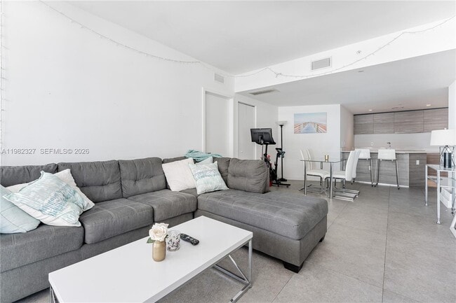 Building Photo - 1300 S Miami Ave