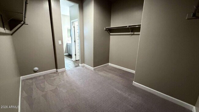 Building Photo - 24240 W Verlea Dr