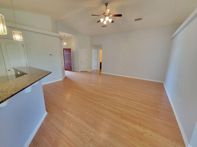 Building Photo - 1934 Catline Cir