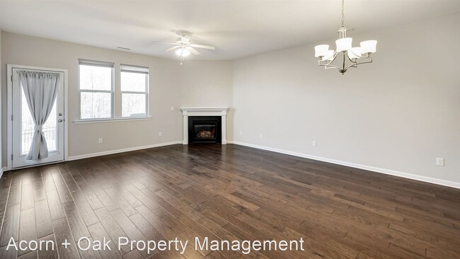Building Photo - 3 br, 2.5 bath House - 239 Rubrum Drive