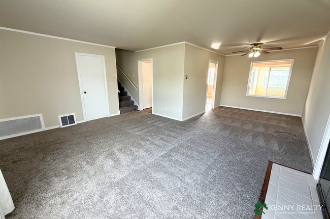 Building Photo - Bright 3-Bedroom Home with Large Backyard in South San Francisco