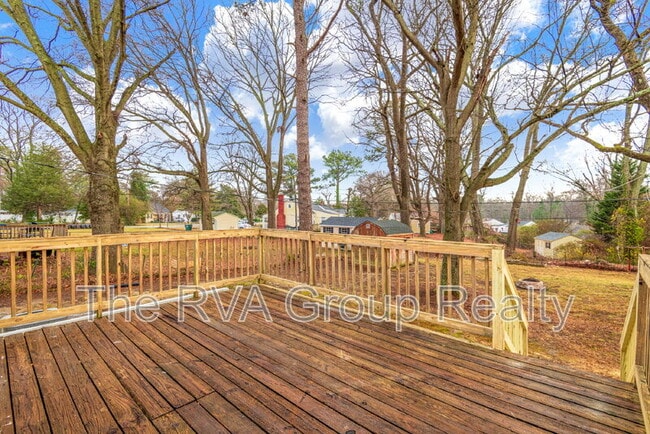 Building Photo - 6605 Horsepen Rd