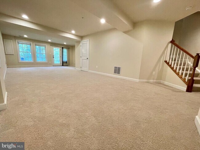 Building Photo - 3514 Tabard Ln