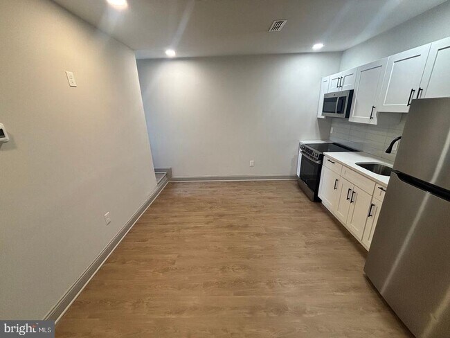 Primary Photo - 3747 N 15th St