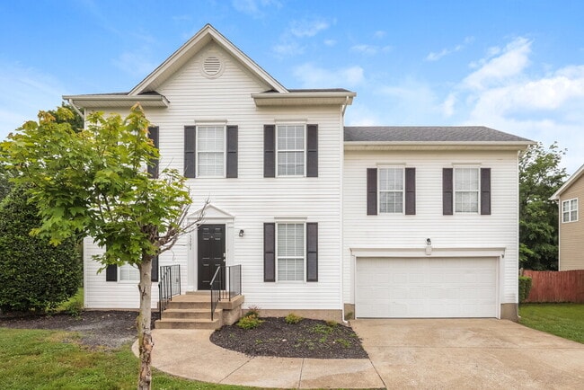 Building Photo - 5701 Chestnutwood Trail