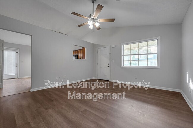 Building Photo - 660 Morgan Hills Dr