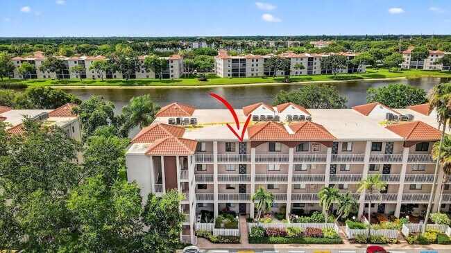 Building Photo - 6193 Pointe Regal Cir