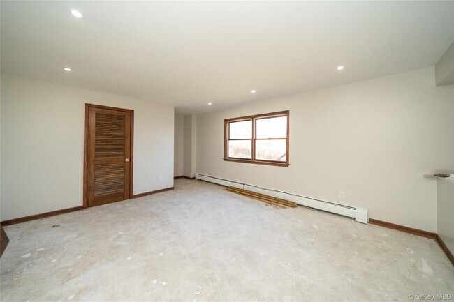 Building Photo - 62 Walter Dr