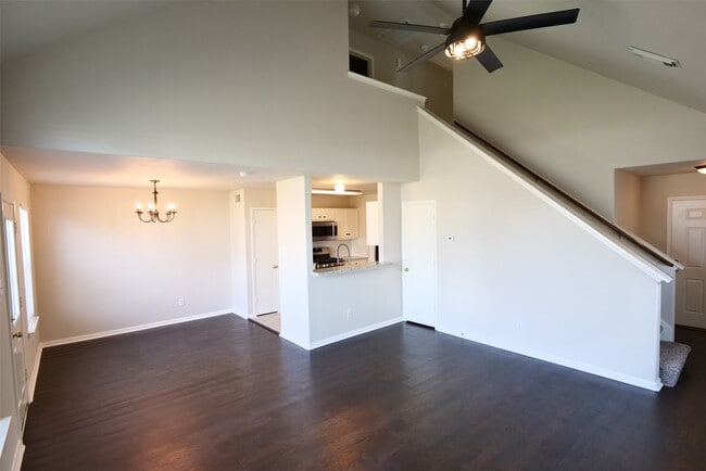 Building Photo - 6823 Arrowchase Ct