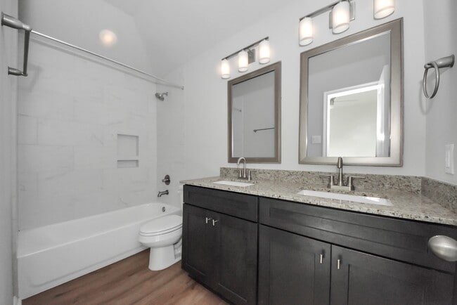 Building Photo - 288 Buckskin Dr