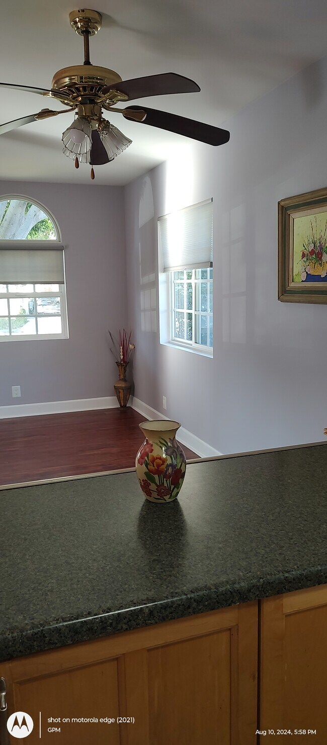 Building Photo - 4219 Madison Ave