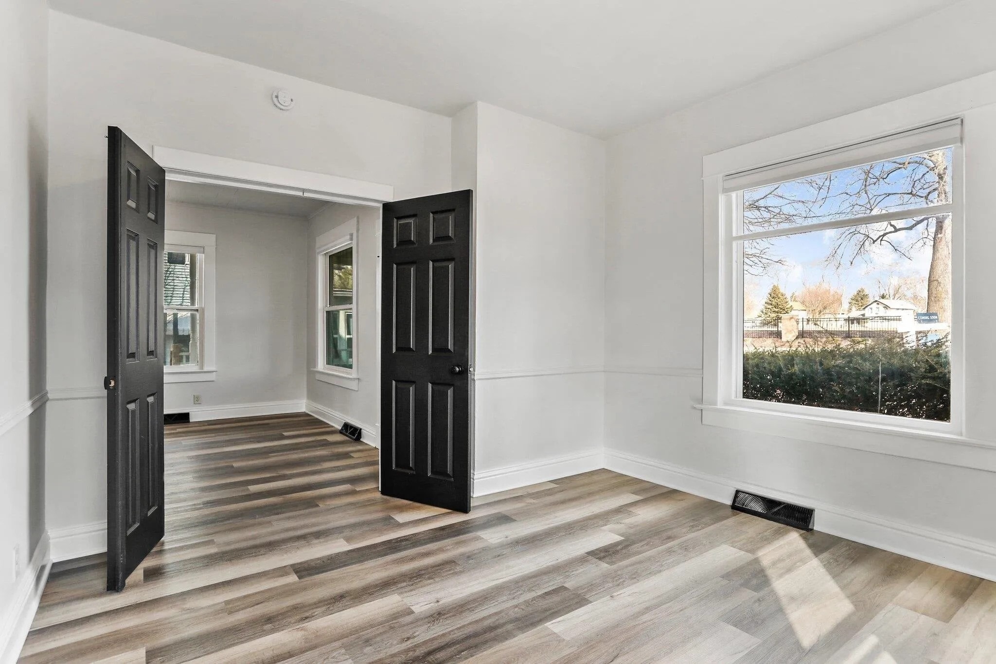 Building Photo - 426 College Ave