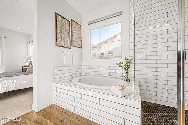 Building Photo - 2083 E Scorpio Pl