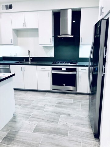 Building Photo - 1222 Nolita