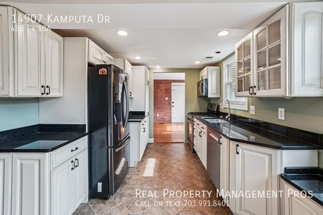 Building Photo - 14907 Kamputa Dr