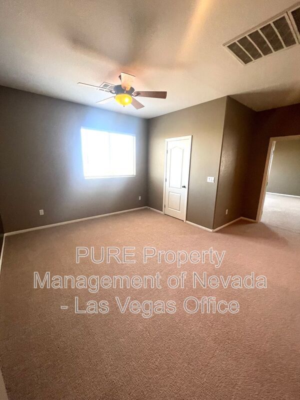 Building Photo - 3904 Ropers Ranch St