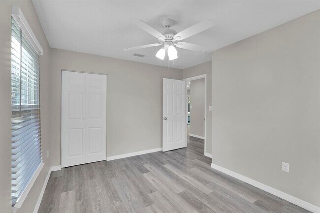 Building Photo - 855 S Holmes Blvd