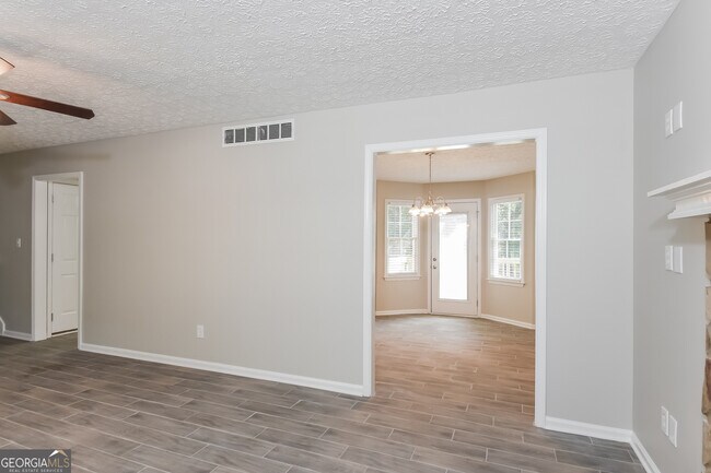 Building Photo - 46 Normas Way