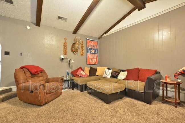 Building Photo - 4815 11th St