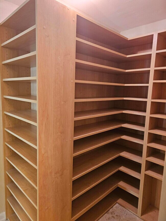 Building Photo - 1501 S Flagler Dr