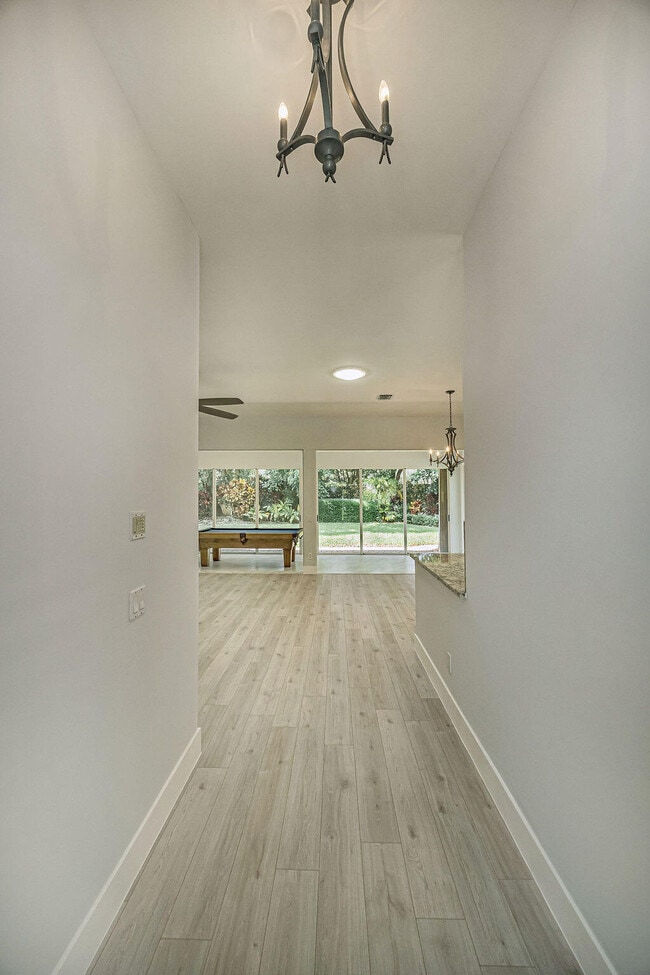 Building Photo - 8593 Wakefield Dr