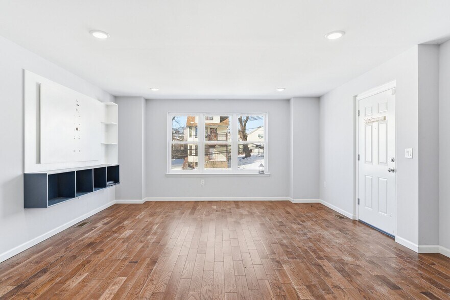 Building Photo - 168 Johnson Ave