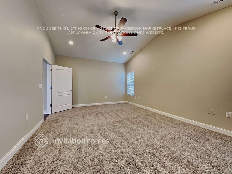 Building Photo - 1101 Black Diamond Dr