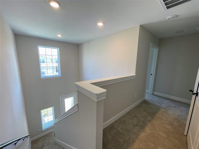 Building Photo - 1414 Windermere Wy