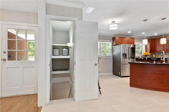 Building Photo - 2804 Dodson Dr