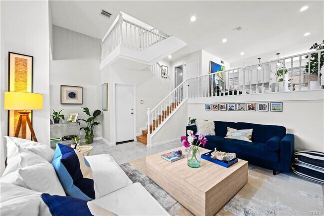 Building Photo - 2450 E Del Mar Blvd