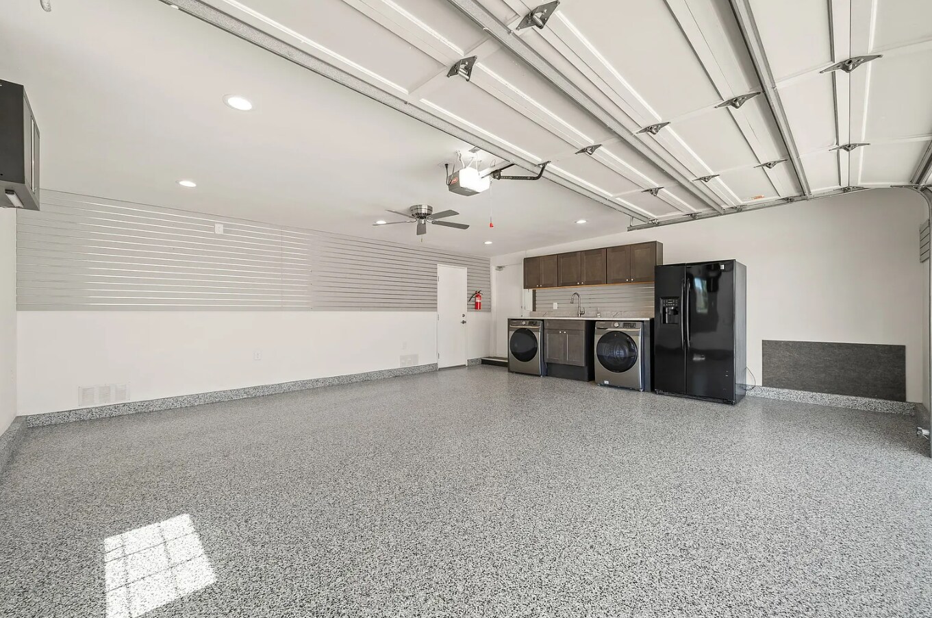 Garage Inside - 5441 Richmond Ave